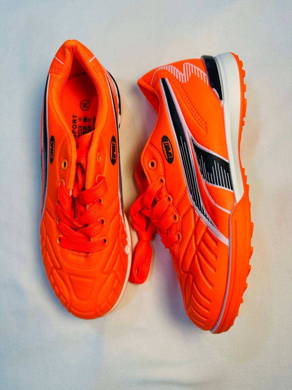 Football-Shoes