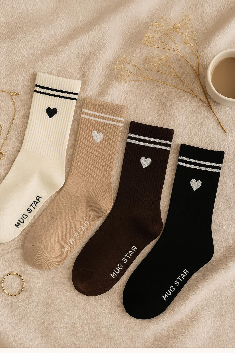 10-ცალიანი გულით ნაქარგი წინდა